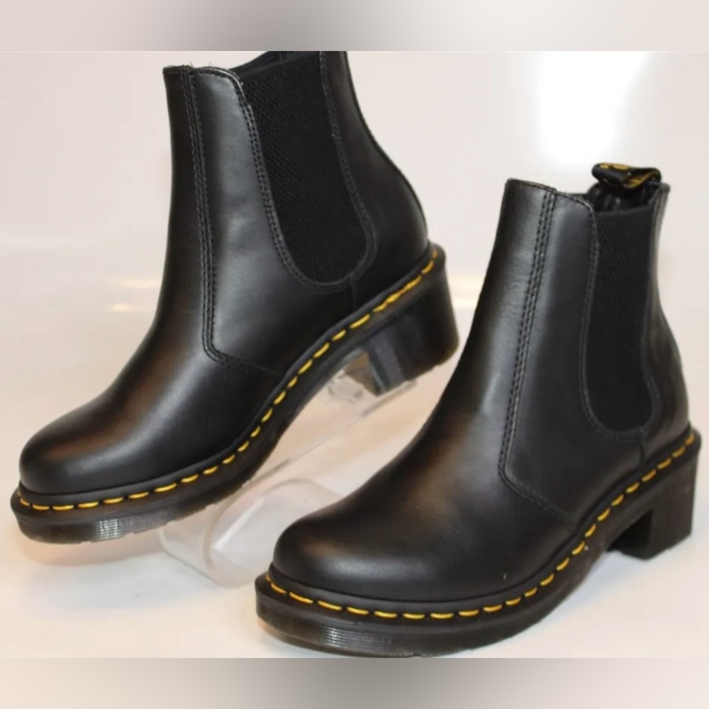 Dr. Martens Cadence Womens Size 8 39 Black Leather Pull On Chelsea Ankle Boots